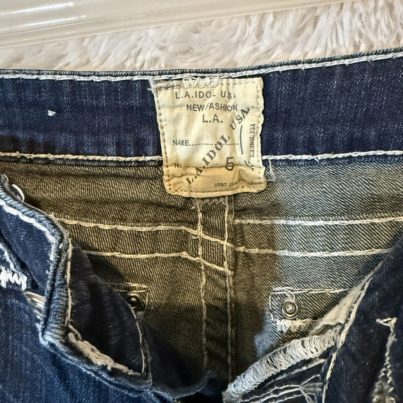 L.A.IDOL Dark Wash Juniors Jeans Size 5 Thick Stitch CZ Cropped Capri - Picture 6 of 9